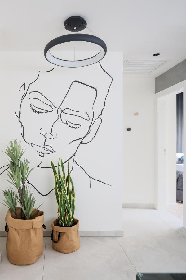 Mr. Louis - By Tlv2Go Apartment Tel Aviv Ngoại thất bức ảnh